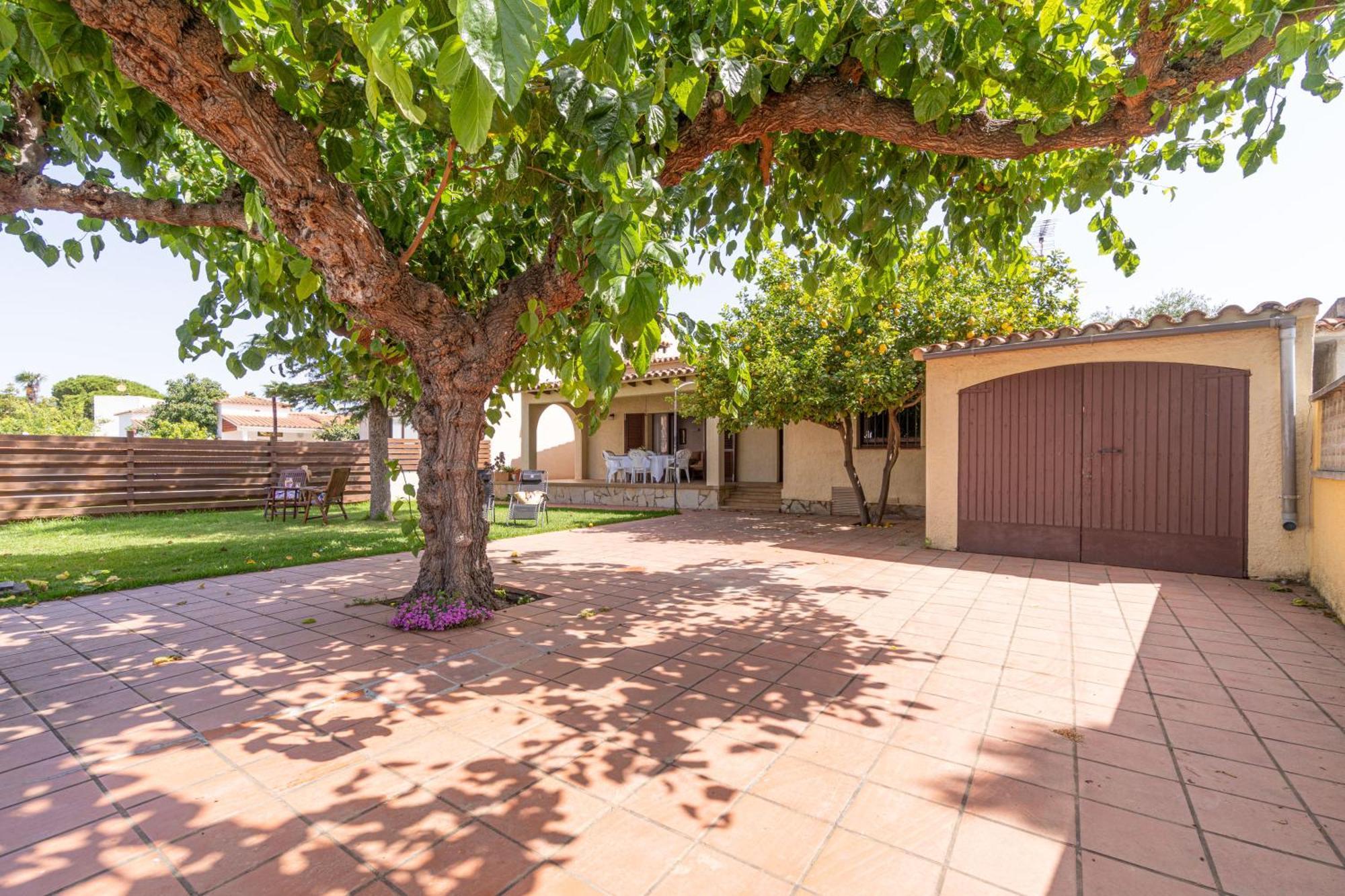 Apart-Rent Casa Con Jardin Pani 0081 Empuriabrava Buitenkant foto