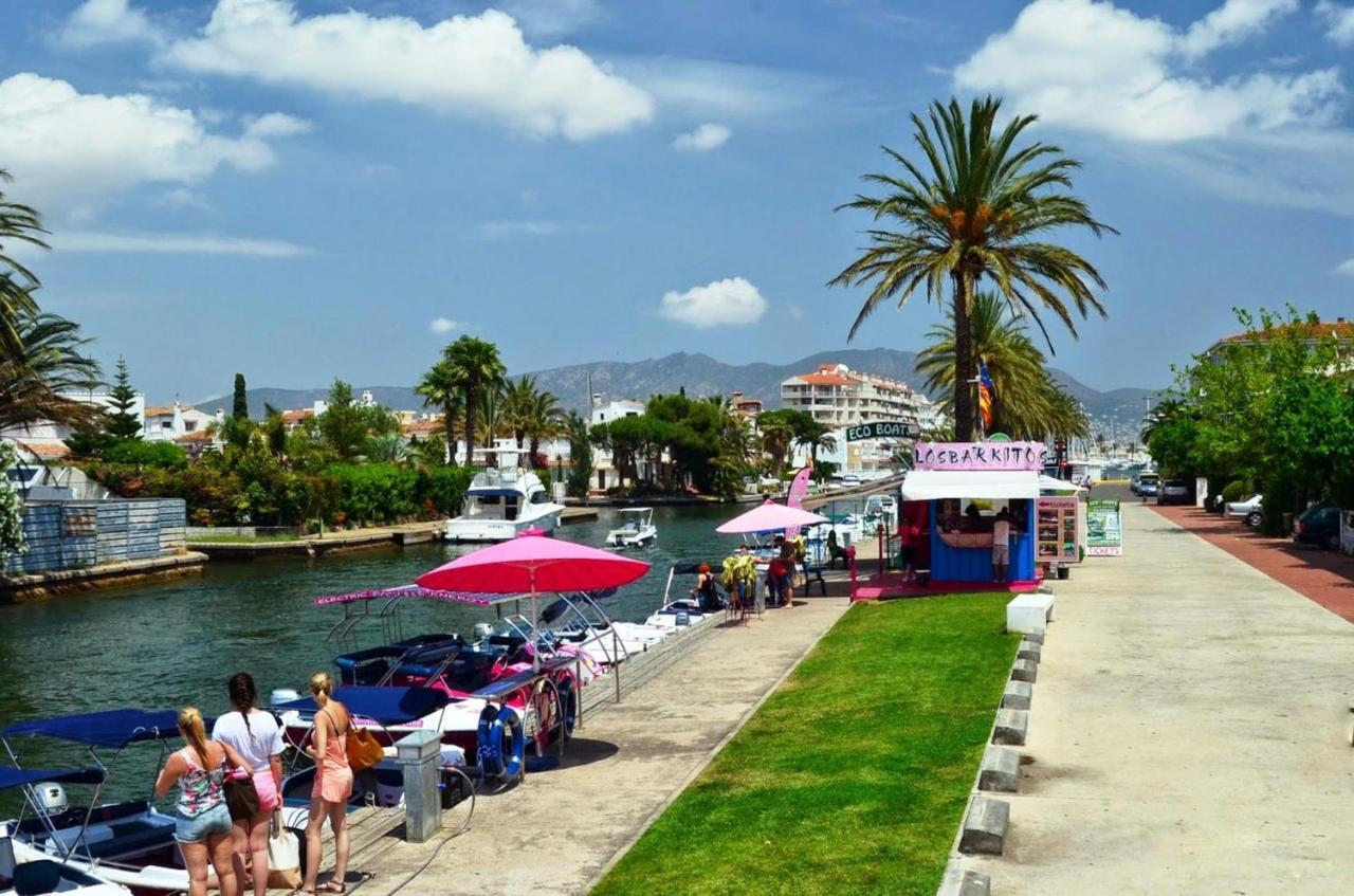 Apart-Rent Casa Con Jardin Pani 0081 Empuriabrava Buitenkant foto